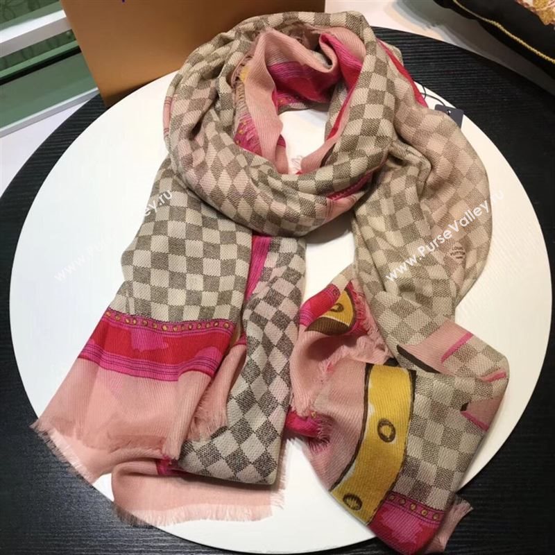 Louis Vuitton Scarf 200164