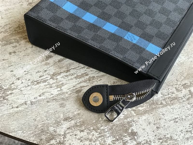 LOUIS VUITTON POCHETTE VOYAGE MM 207104