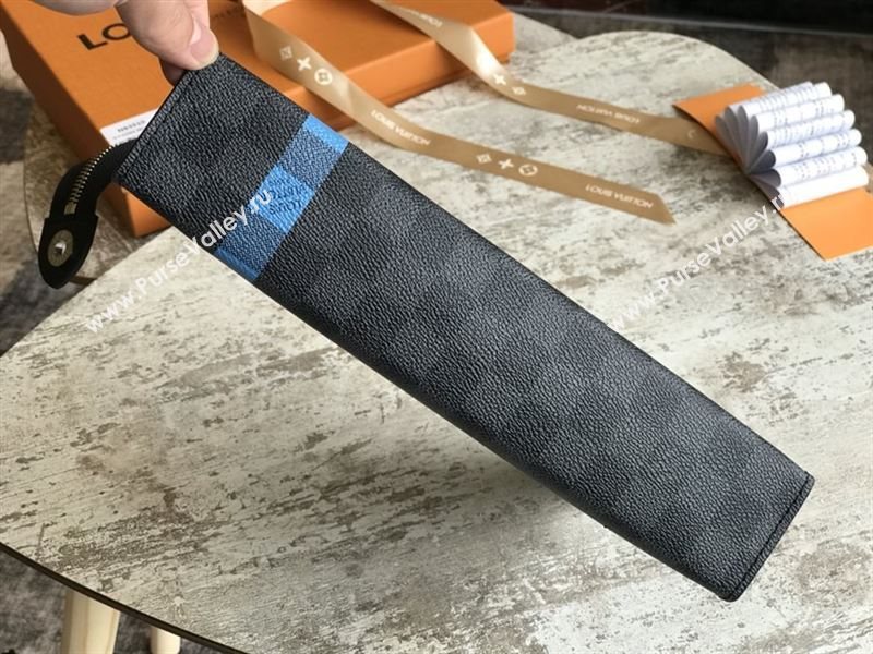 LOUIS VUITTON POCHETTE VOYAGE MM 207104