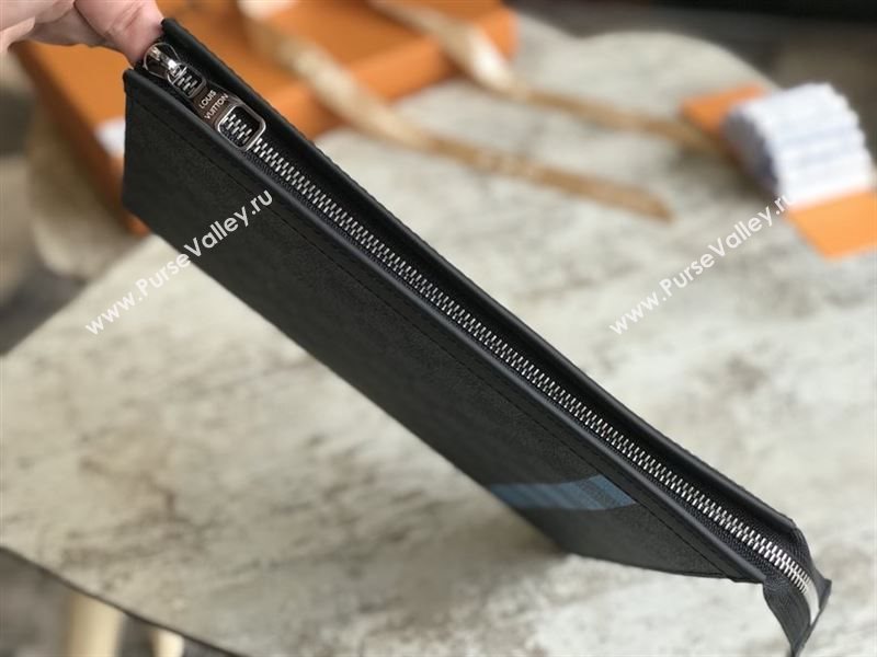 LOUIS VUITTON POCHETTE VOYAGE MM 207104