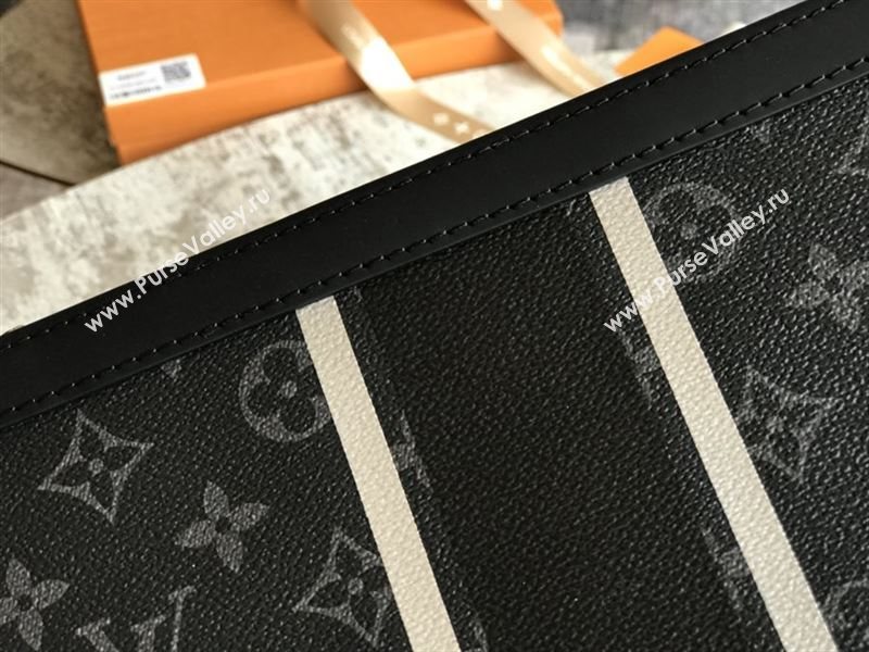 Louis Vuitton Pochette Voyage Clutch 207022