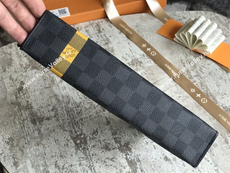 Louis Vuitton Pochette Voyage Clutch 207059