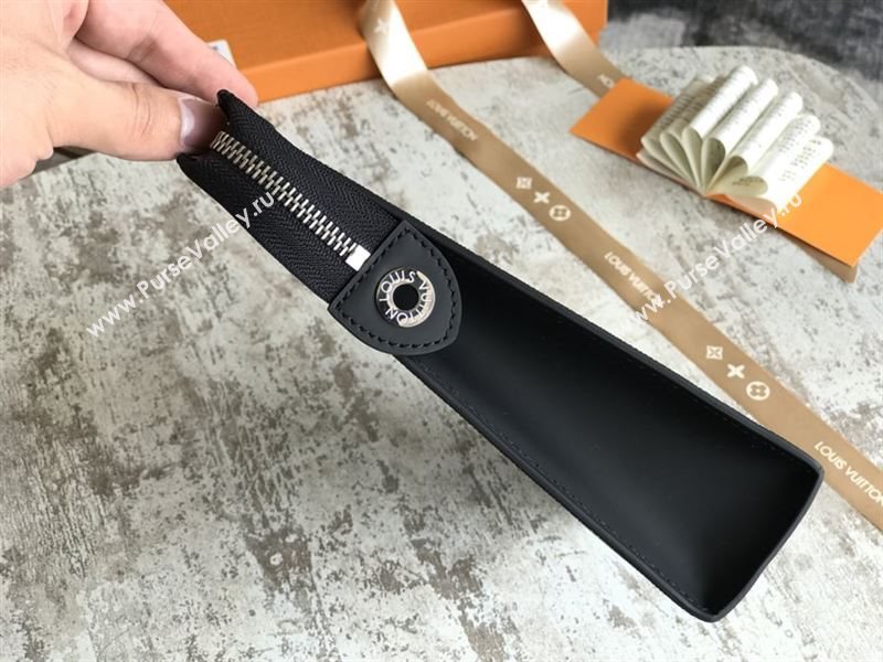 Louis Vuitton Pochette Voyage Clutch 207059