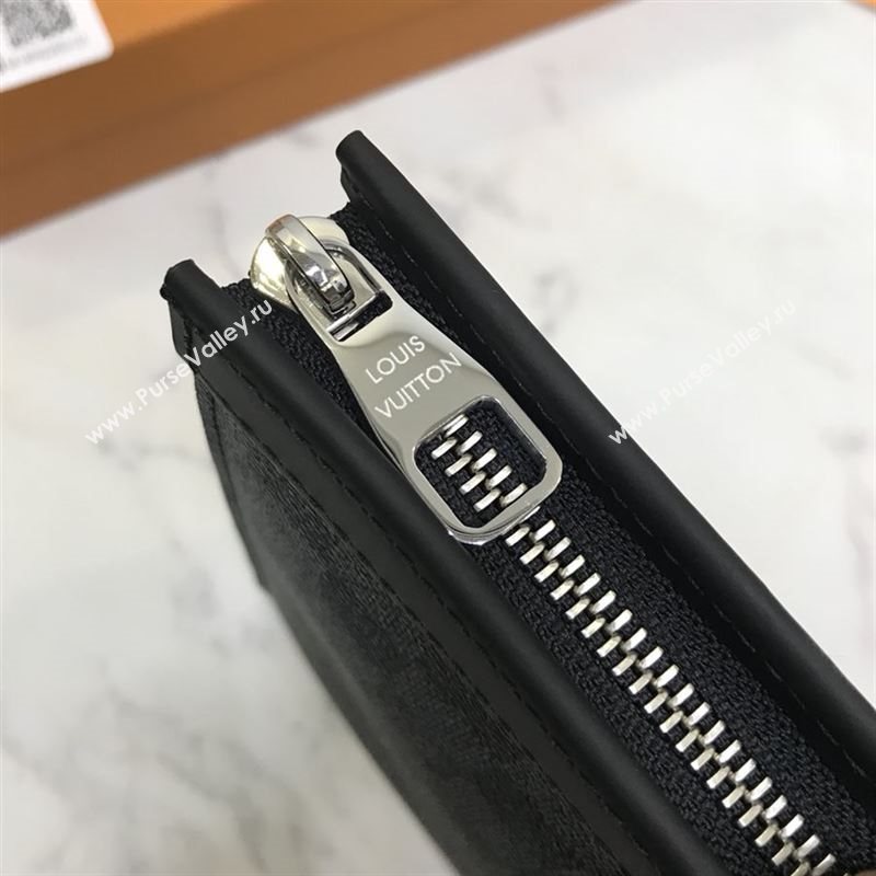 Louis Vuitton Pochette Voyage Clutch 207041