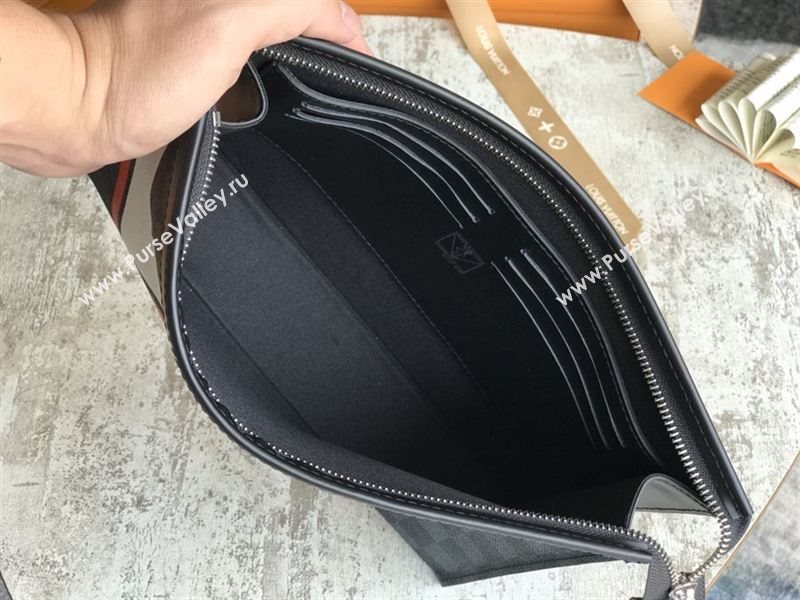 Louis Vuitton Pochette Voyage Clutch 207082