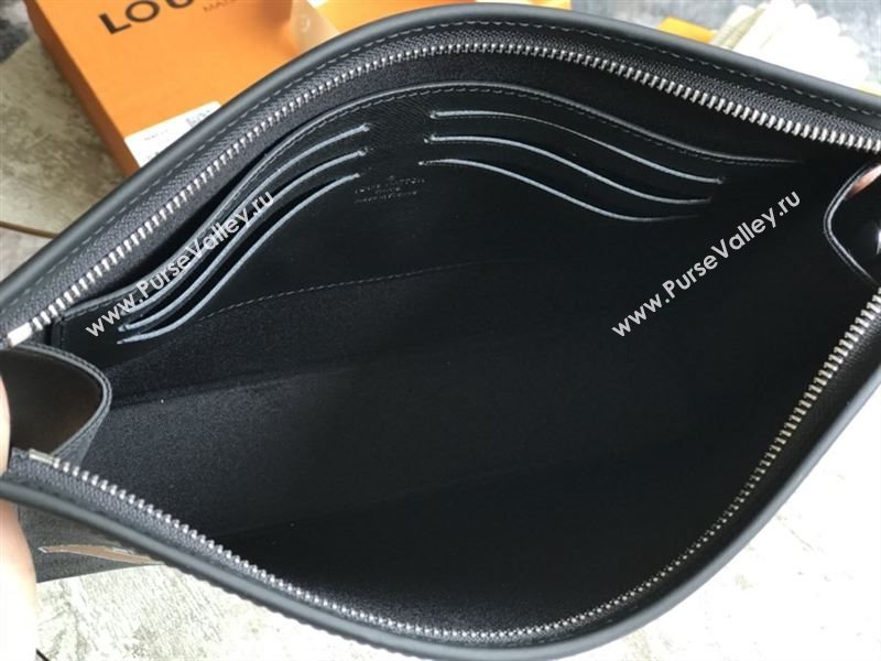 Louis Vuitton Pochette Voyage Clutch 207082