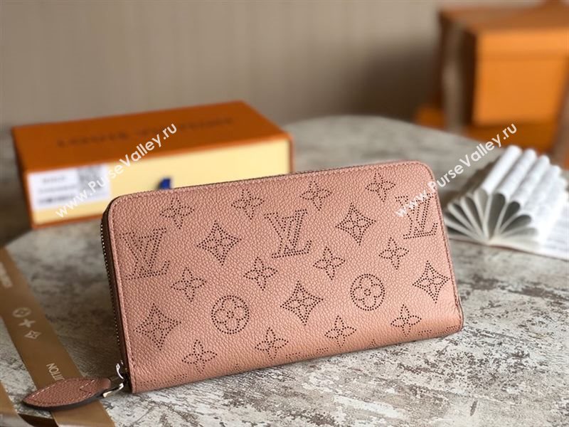 LOUIS VUITTON Wallet 208623