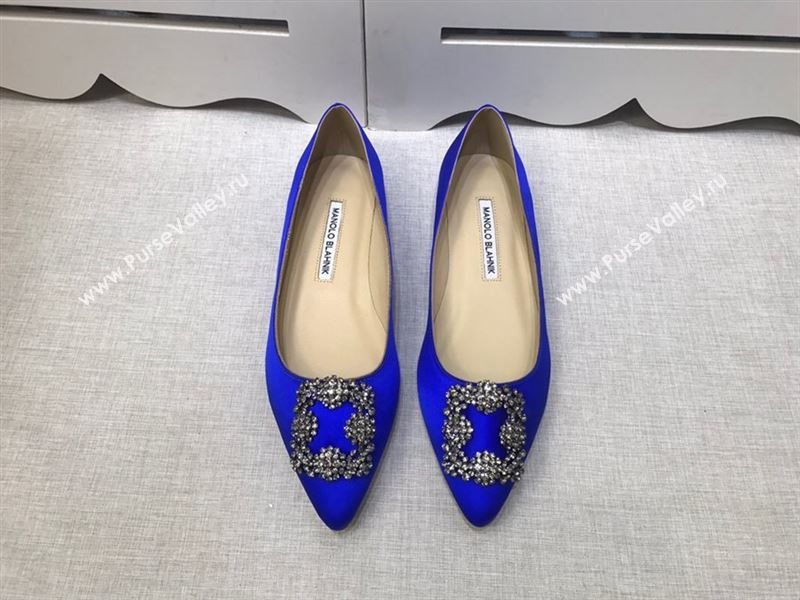 Manolo Blahnik Flat Shoes 204928