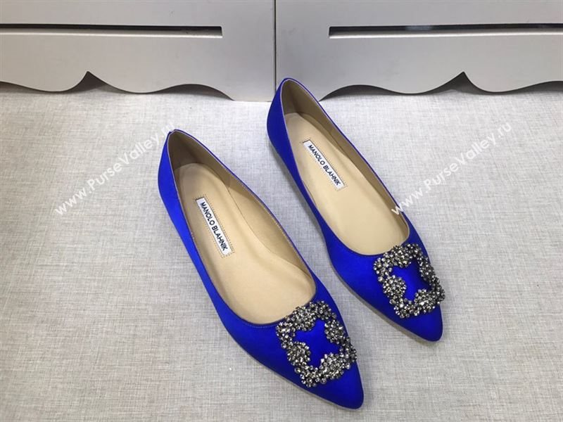 Manolo Blahnik Flat Shoes 204928