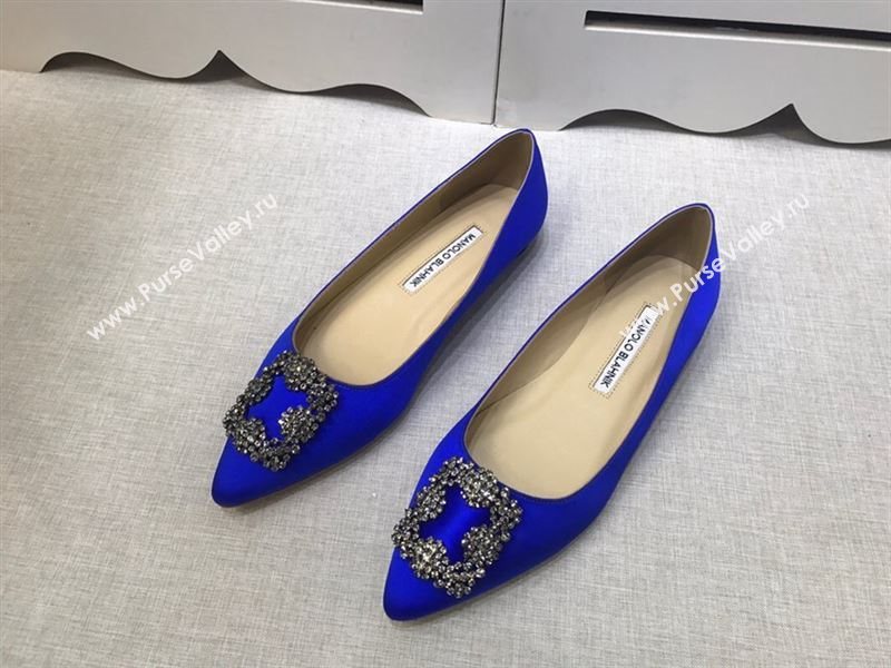 Manolo Blahnik Flat Shoes 204928