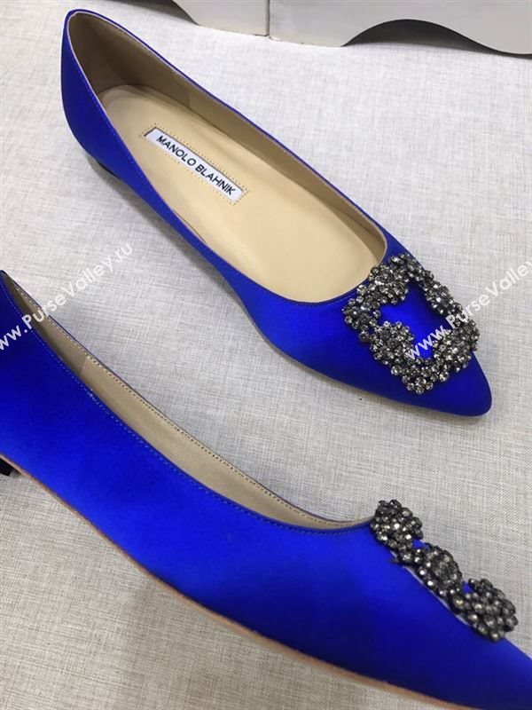 Manolo Blahnik Flat Shoes 204928