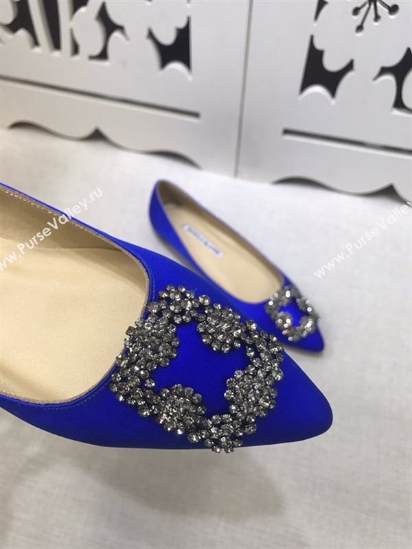 Manolo Blahnik Flat Shoes 204928