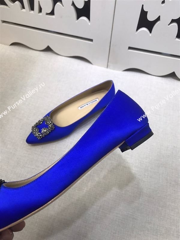 Manolo Blahnik Flat Shoes 204928