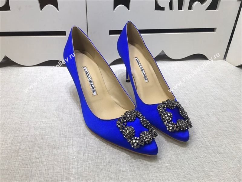 Manolo Blahnik Shoes 205416