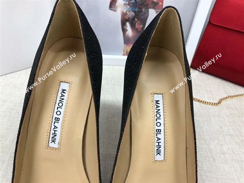 Manolo Blahnik Shoes 205324