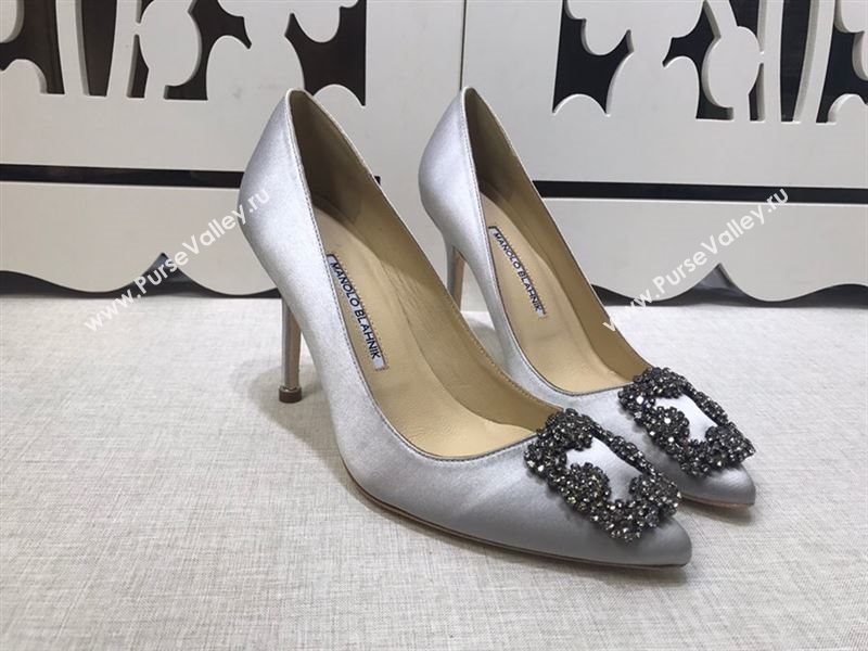 Manolo Blahnik Shoes 205355