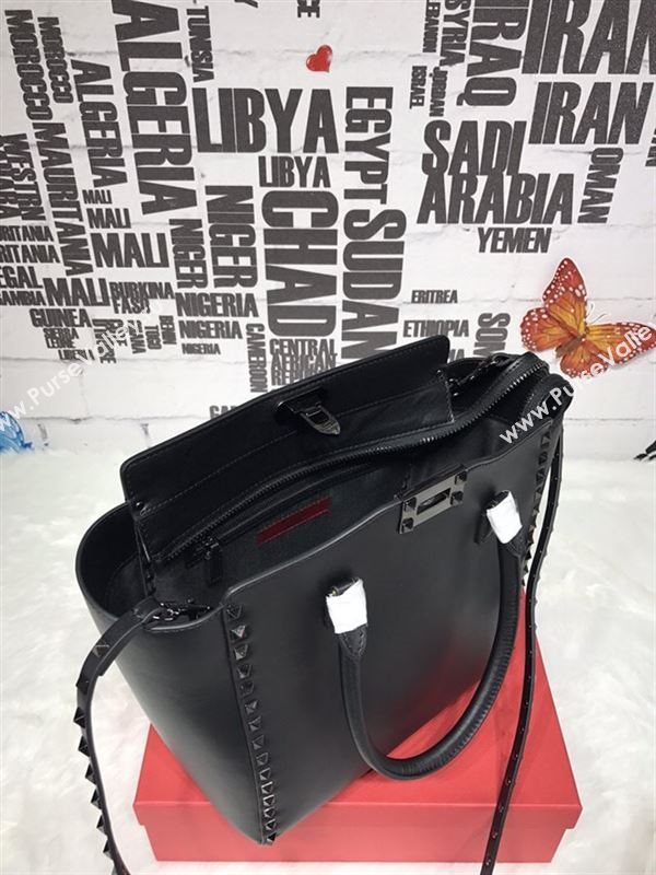 Valentino Handbag medium 213451