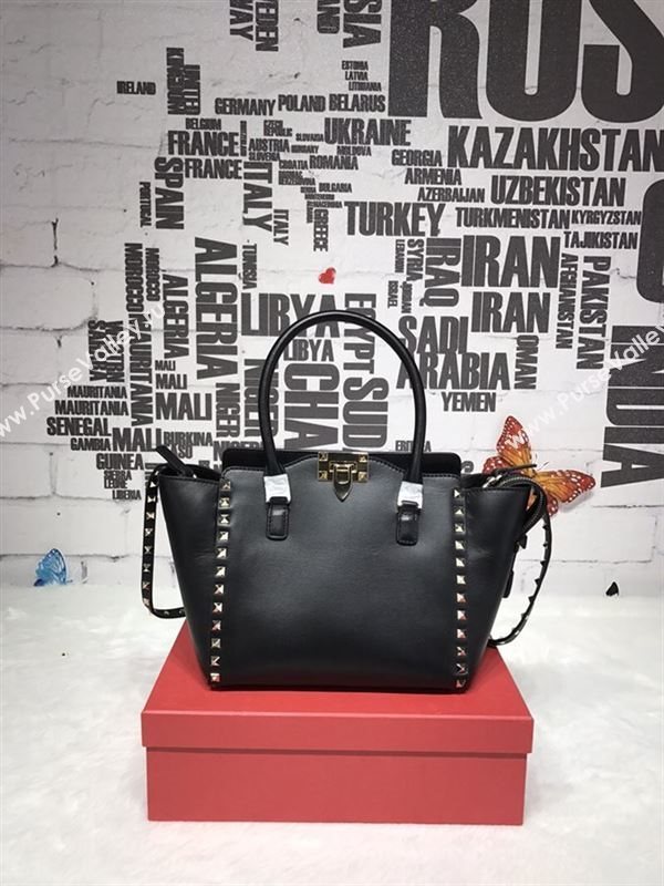 Valentino Handbag medium 213402