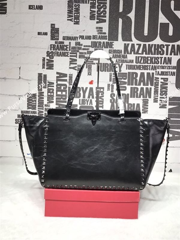 Valentino Handbag Large 213649