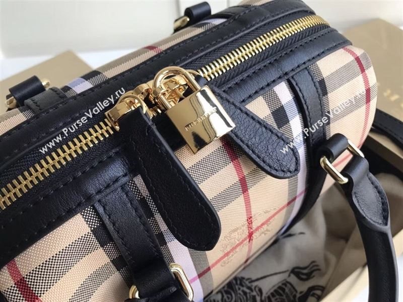 Burberry Handbag 217793