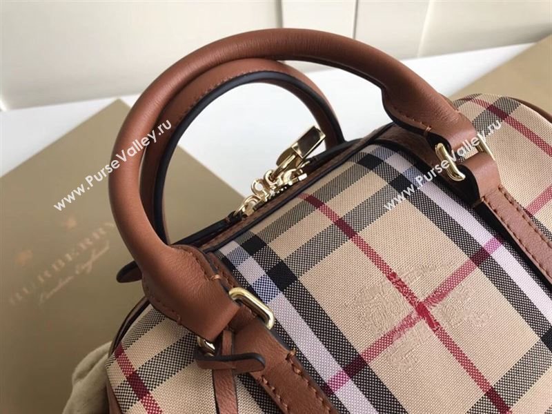 Burberry Handbag 217788