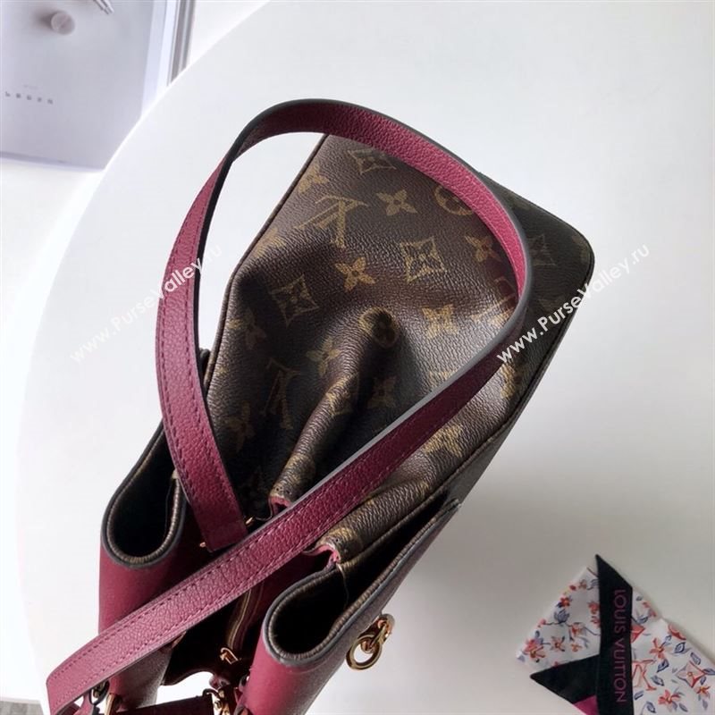 LOUIS VUITTON Handbag 219255