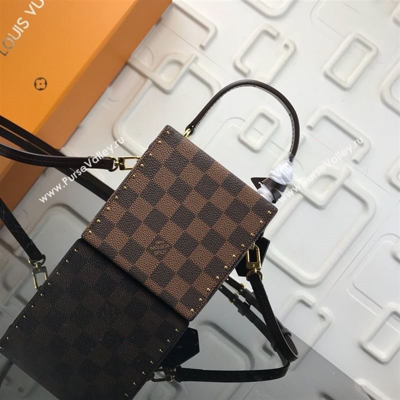 LOUIS VUITTON BLEECKER BOX 219582