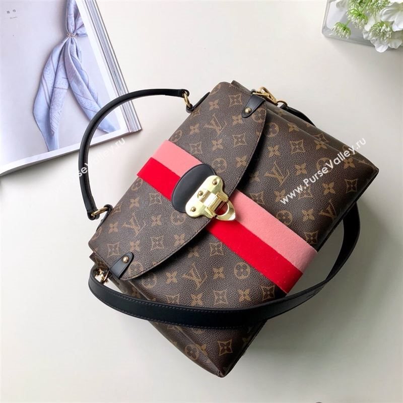 LOUIS VUITTON MESSENGER 220132