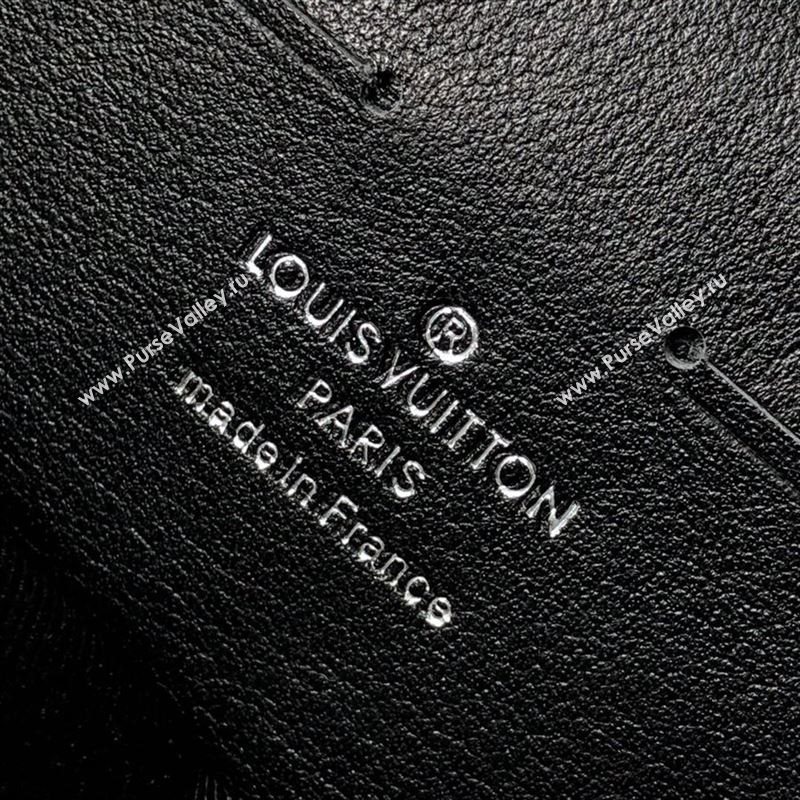 LOUIS VUITTON POCHETTE VOYAGE 220524