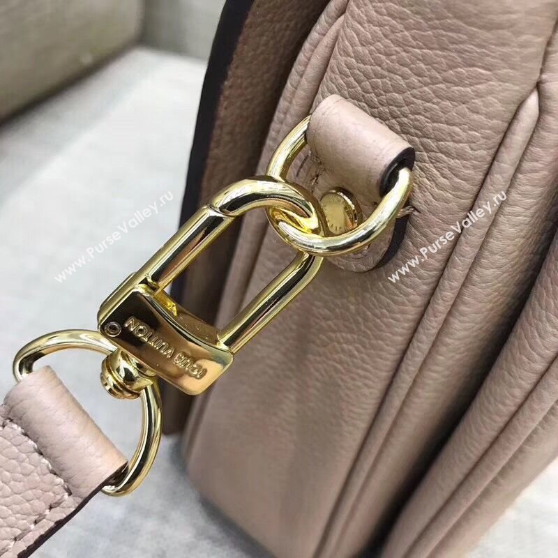 Louis Vuitton Pochette Metis 225991