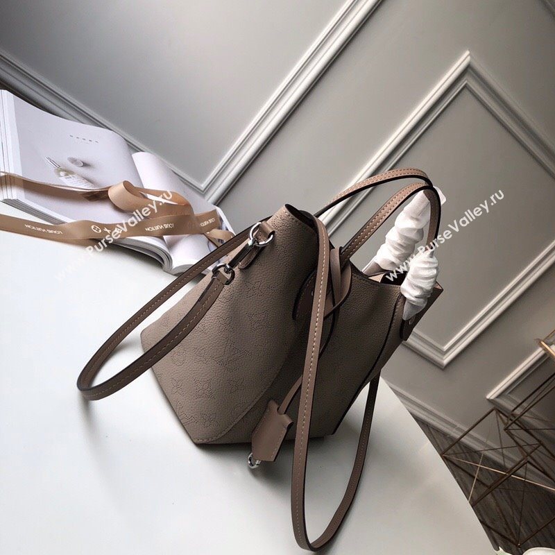 LOUIS VUITTON HINA 233023