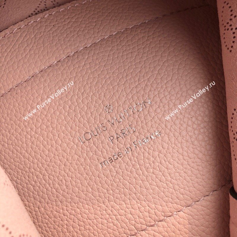 LOUIS VUITTON HINA 233025