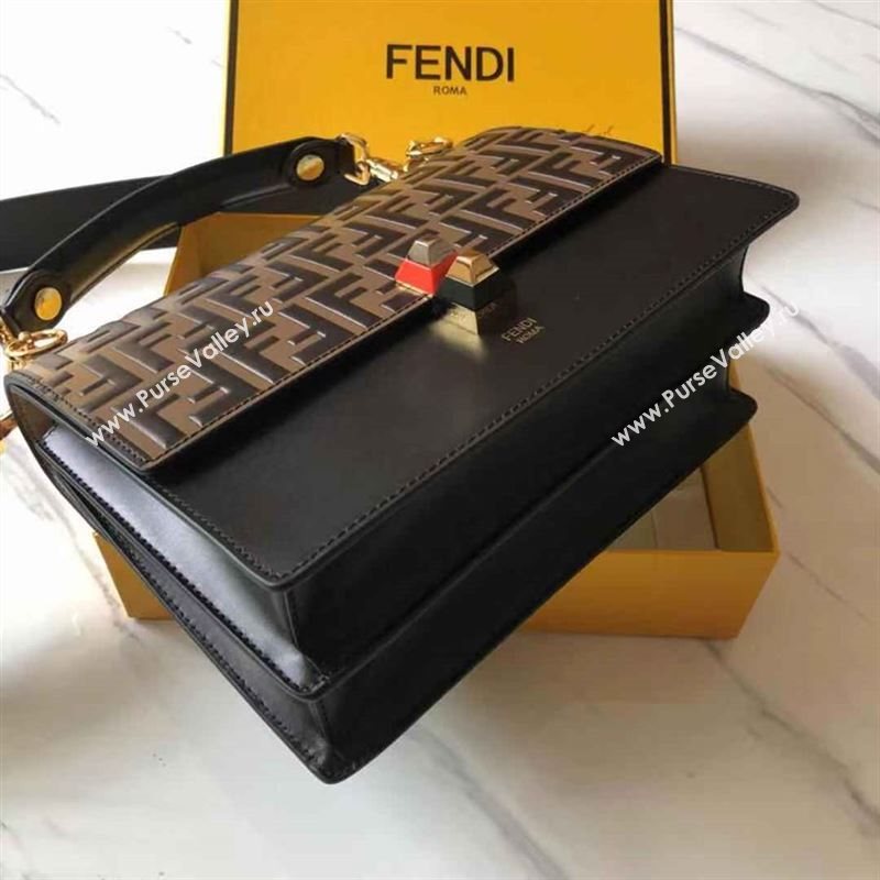 Fendi Kani 235637