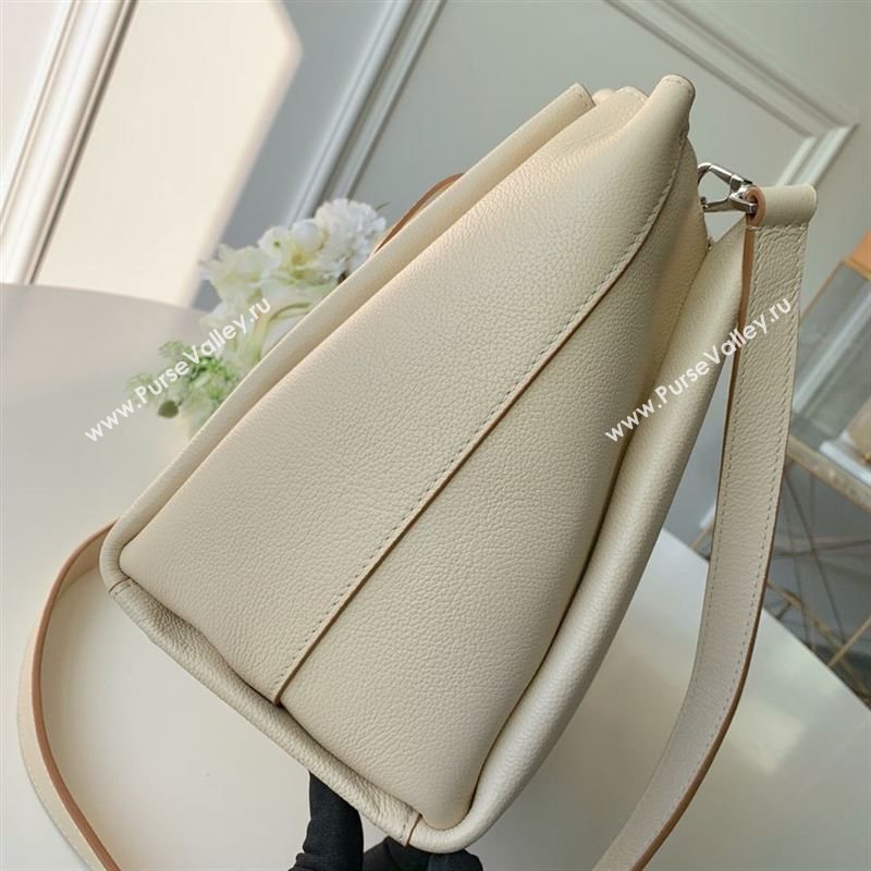 LOUIS VUITTON  LOCKMETO 238289