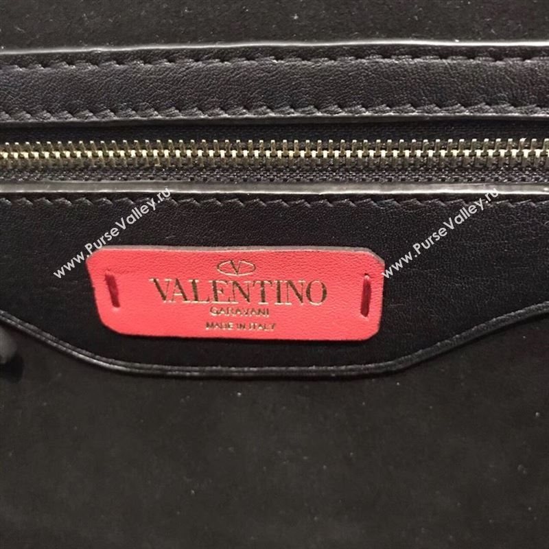 Valentino Shoulder Bag 241650