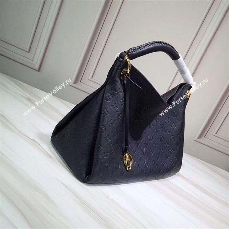 Louis Vuitton Artsy MM 244266