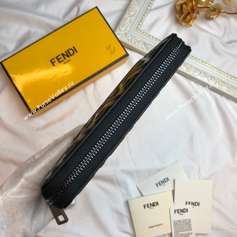 Fendi Wallet 244571