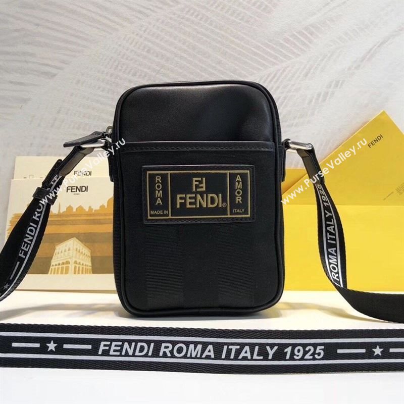 Fendi Shoulder Bags 245788