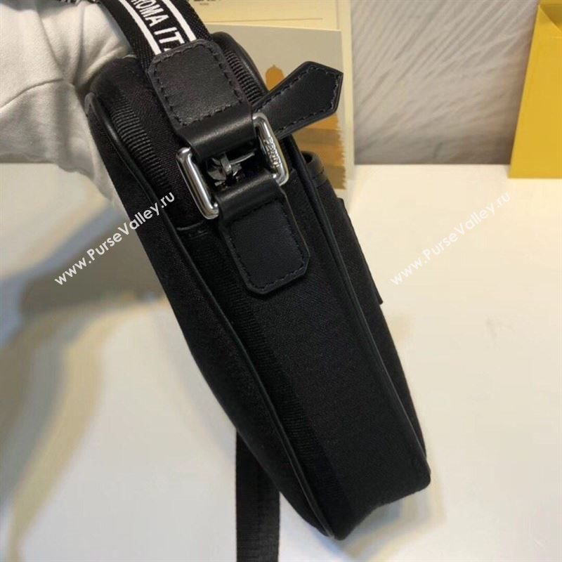 Fendi Shoulder Bags 245788