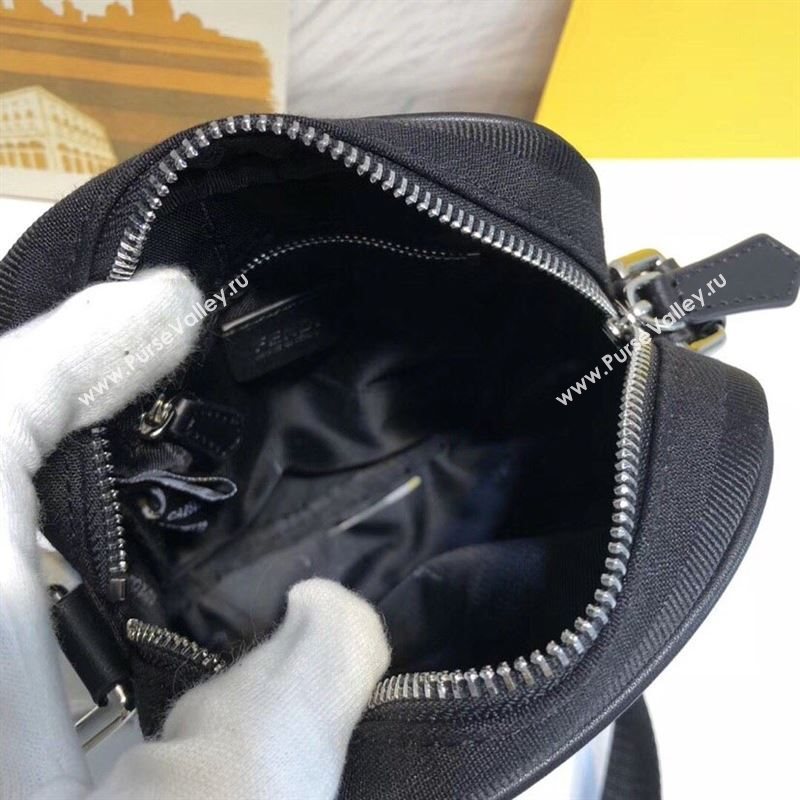 Fendi Shoulder Bags 245788