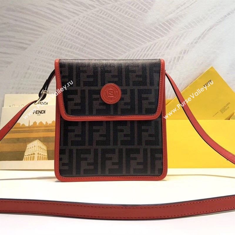 Fendi Shoulder Bags 246438
