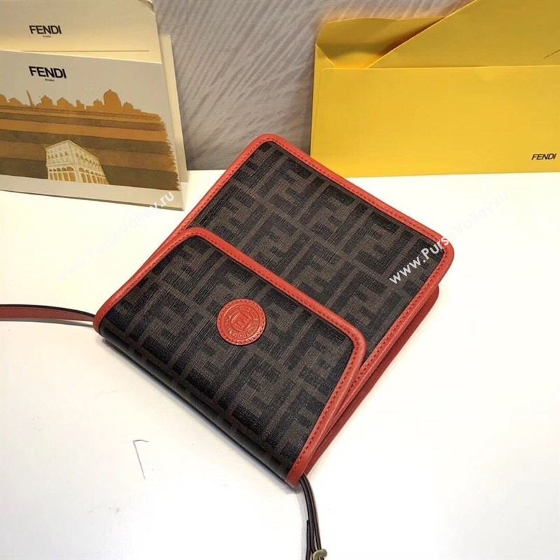 Fendi Shoulder Bags 246438