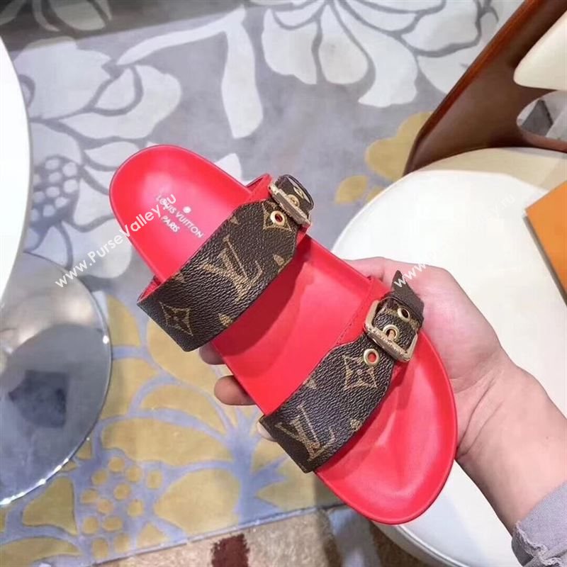 LOUIS VUITTON Slippers 247221