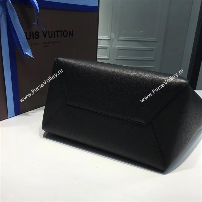 LOUIS VUITTON LOCKME CABAS 247289