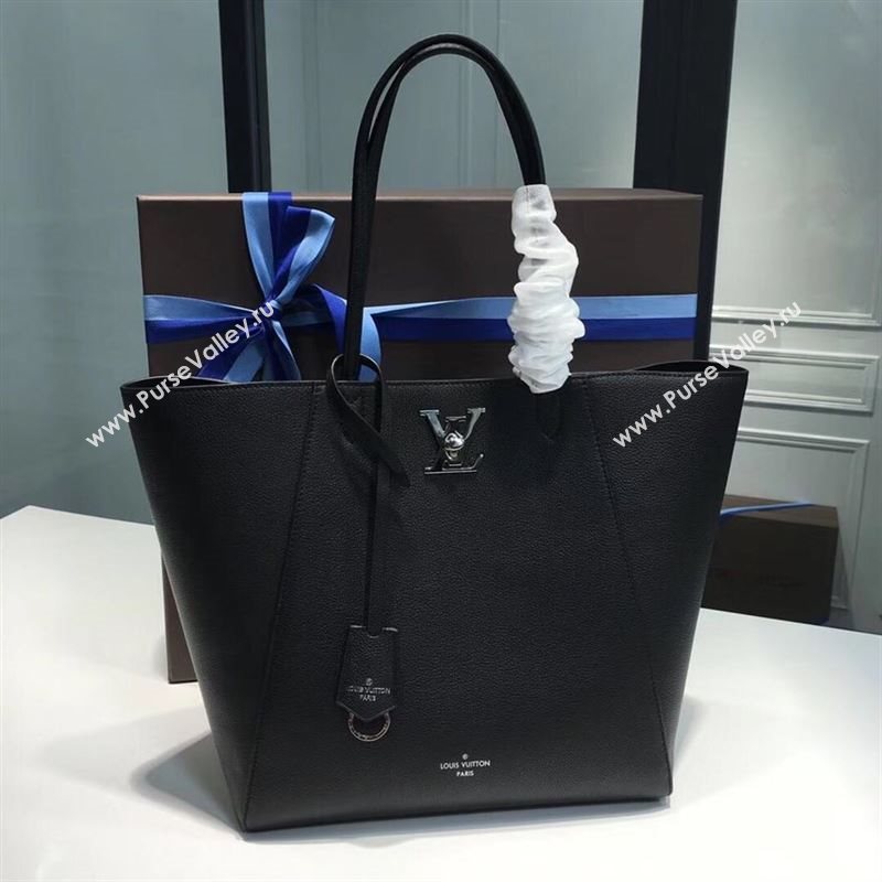 LOUIS VUITTON LOCKME CABAS 247289