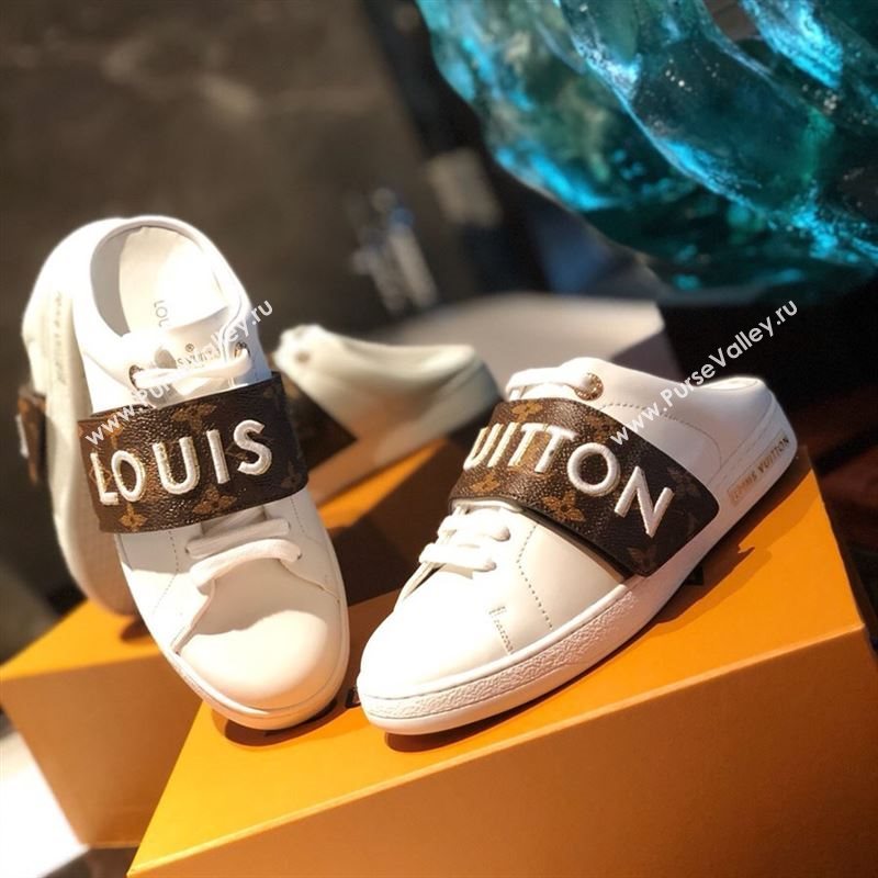 Louis Vuitton Shoes 251226