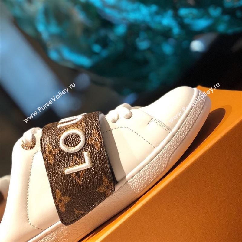 Louis Vuitton Shoes 251226