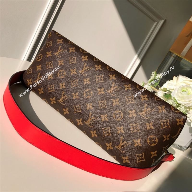 Louis Vuitton BEAUBOURG MM 251102