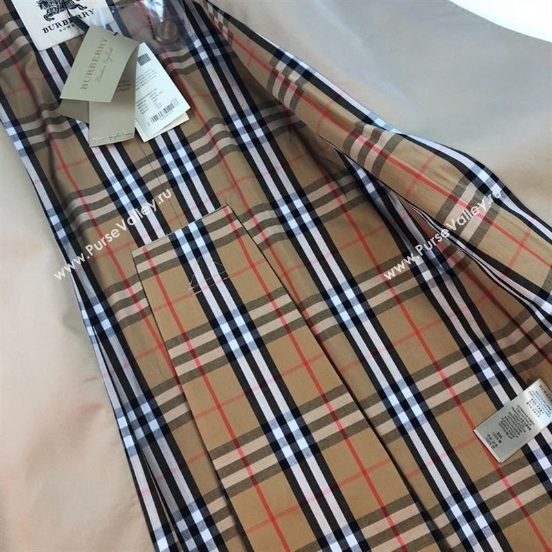 Burberry Coat 252669