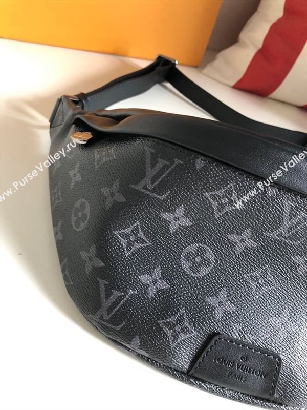 Louis Vuitton DISCOVERY BUMBAG 253221